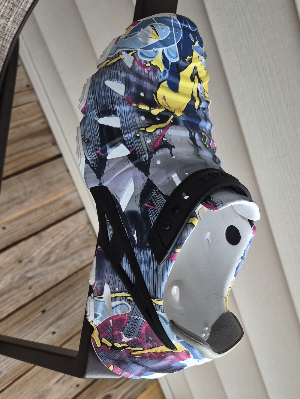 CROSSKIX 2.0 Men's Multicolor Graphic Slip-On Boat Shoe / Sandal
